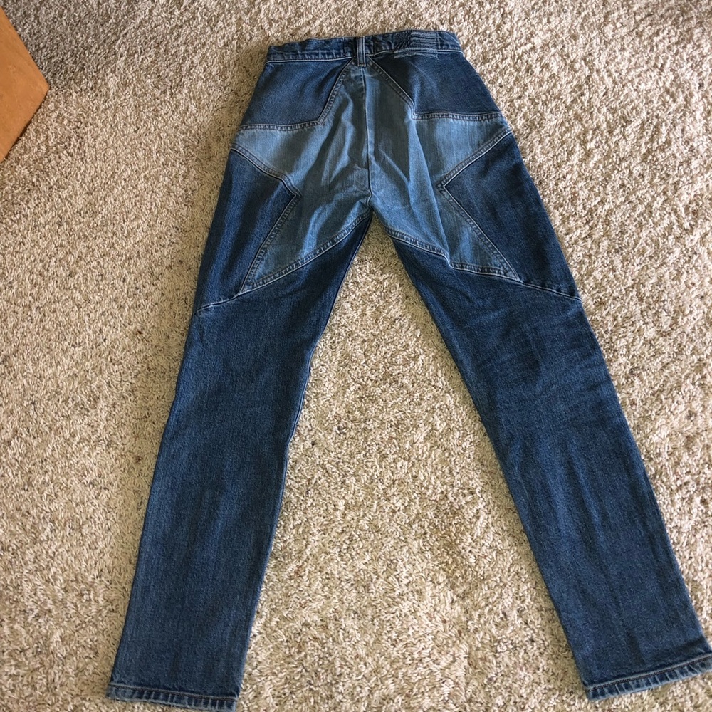 REVICE Denim Venus crop in stargazer wash.